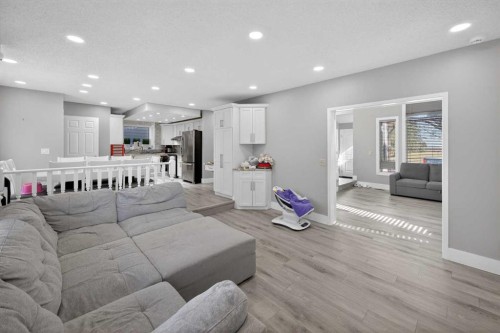 55 Millrise Way Sw, Calgary, AB - Indoor Photo Showing Living Room