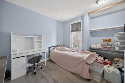 55 Millrise Way Sw, Calgary, AB - Indoor Photo Showing Bedroom
