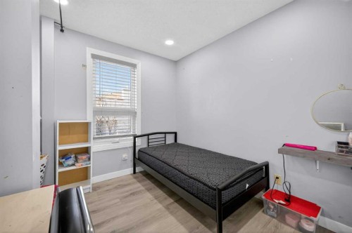 55 Millrise Way Sw, Calgary, AB - Indoor Photo Showing Bedroom