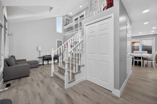 55 Millrise Way Sw, Calgary, AB - Indoor Photo Showing Other Room