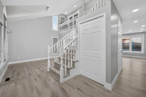 55 Millrise Way Sw, Calgary, AB - Indoor Photo Showing Other Room