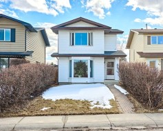 51 Sunmills Court SW Calgary, AB T2X 2R4