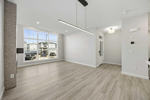 1047 Bayview Crescent, Airdrie, AB - Indoor Photo Showing Other Room