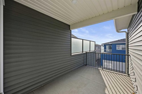 1047 Bayview Crescent, Airdrie, AB - Outdoor With Exterior