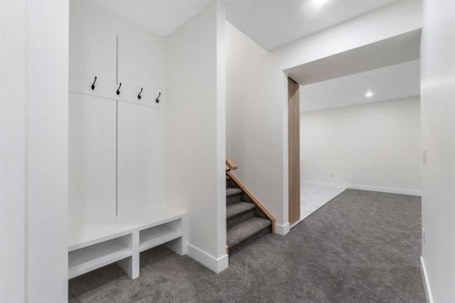 18 South Shore Road, Chestermere, AB - Indoor Photo Showing Other Room