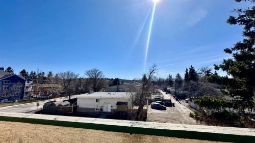 8-6203 Bowness Road Nw, Calgary, AB - Outdoor