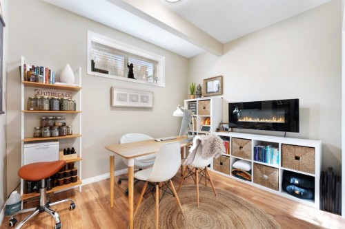 100 Evansborough Common Nw, Calgary, AB - Indoor