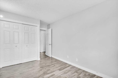1101-1540 29 Street Nw, Calgary, AB - Indoor Photo Showing Other Room