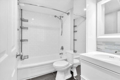 1101-1540 29 Street Nw, Calgary, AB - Indoor Photo Showing Bathroom