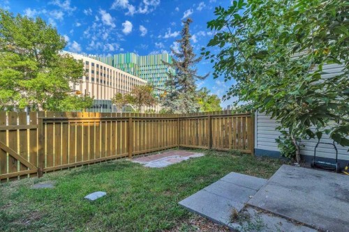 1101-1540 29 Street Nw, Calgary, AB - Outdoor