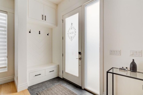 1804 20 Avenue, Calgary, AB - Indoor Photo Showing Other Room