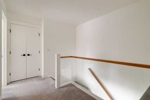 1804 20 Avenue, Calgary, AB - Indoor Photo Showing Other Room