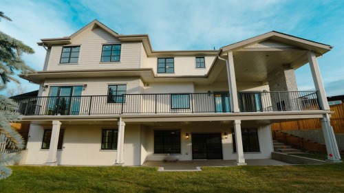 2945 Toronto Crescent Nw, Calgary, AB - Outdoor With Balcony