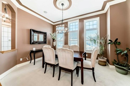 33 Evergreen Common Sw, Calgary, AB - Indoor Photo Showing Dining Room