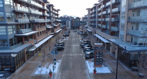 321 Magnolia Way Se, Calgary, AB - Outdoor