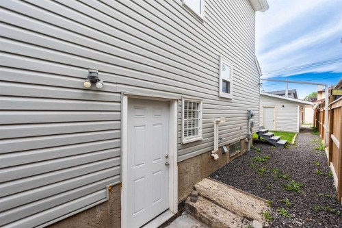 39 Tararidge Drive Ne, Calgary, AB - Outdoor With Exterior