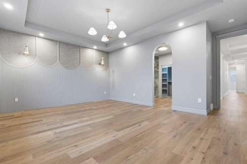 356 Greenwich Drive Nw, Calgary, AB - Indoor Photo Showing Other Room