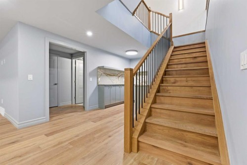 356 Greenwich Drive Nw, Calgary, AB - Indoor Photo Showing Other Room