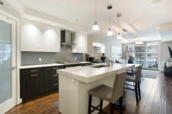 202-1029 15 Avenue SWCalgary, AB T2R 0S5