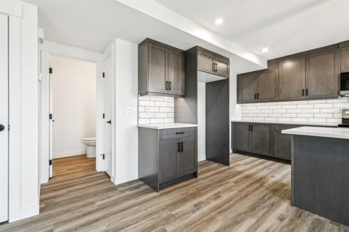 26A Poplar Ridge Close, Didsbury, AB - Indoor Photo Showing Kitchen