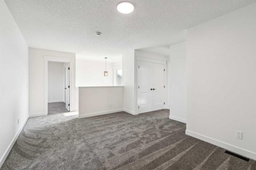 26A Poplar Ridge Close, Didsbury, AB - Indoor Photo Showing Other Room