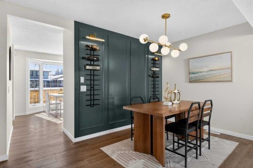 5 Bermuda Lane Nw, Calgary, AB - Indoor Photo Showing Dining Room