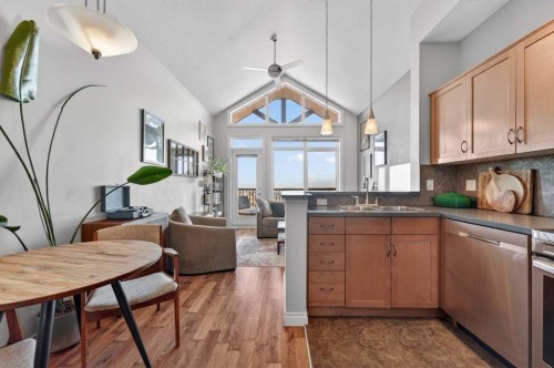 10-169 Rockyledge View Nw, Calgary, AB - Indoor