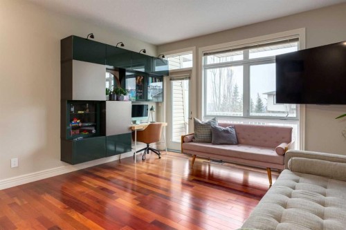 172 Rockyledge View Nw, Calgary, AB - Indoor Photo Showing Living Room