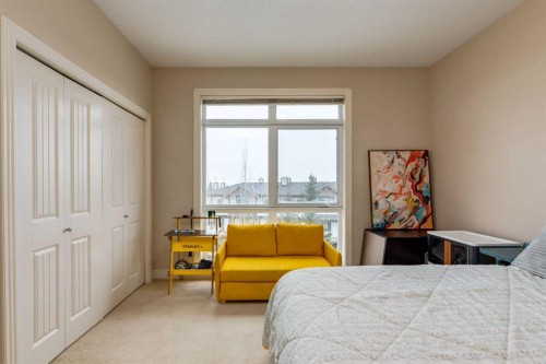 172 Rockyledge View Nw, Calgary, AB - Indoor Photo Showing Bedroom