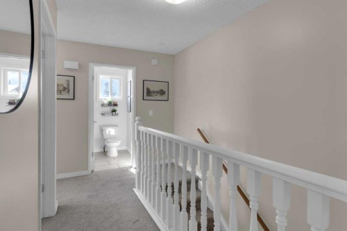 78-740 Bracewood Drive Sw, Calgary, AB - Indoor Photo Showing Other Room