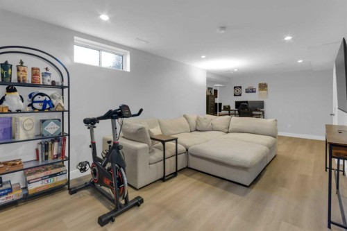 78-740 Bracewood Drive Sw, Calgary, AB - Indoor