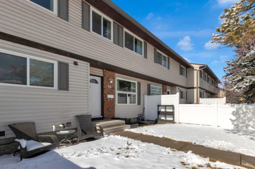 78-740 Bracewood Drive Sw, Calgary, AB - Outdoor
