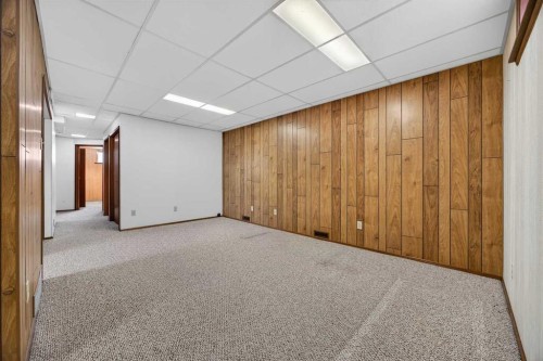 1124 31 Avenue Nw, Calgary, AB - Indoor