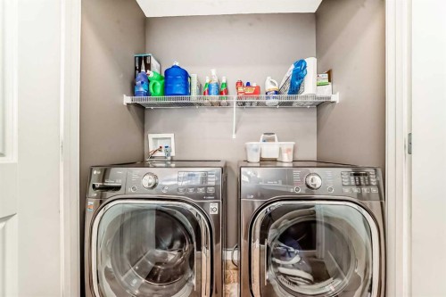 172 Morningside Manor Sw, Airdrie, AB - Indoor Photo Showing Laundry Room