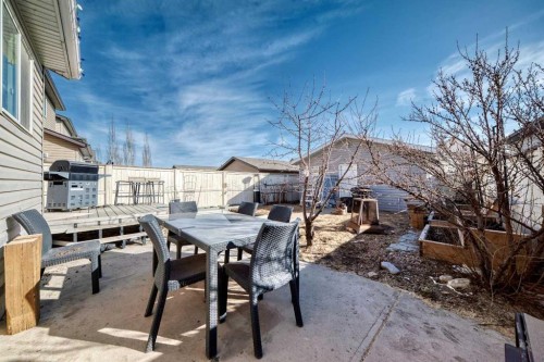 172 Morningside Manor Sw, Airdrie, AB - Outdoor