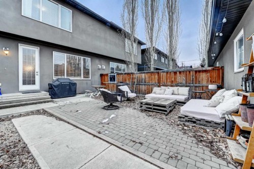4418 19 Avenue Nw, Calgary, AB - Outdoor With Exterior