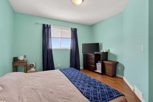 173 Martin Crossing Crescent Ne, Calgary, AB - Indoor Photo Showing Bedroom