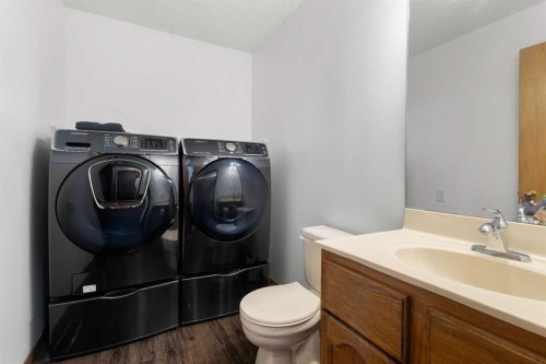 70 Pasadena Gardens Ne, Calgary, AB 