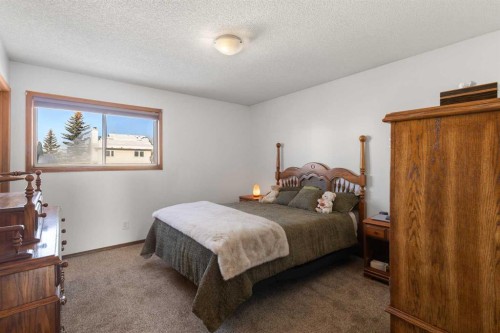 70 Pasadena Gardens Ne, Calgary, AB 