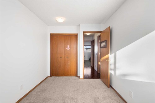 70 Pasadena Gardens Ne, Calgary, AB 