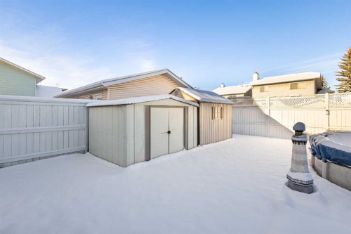 70 Pasadena Gardens Ne, Calgary, AB 