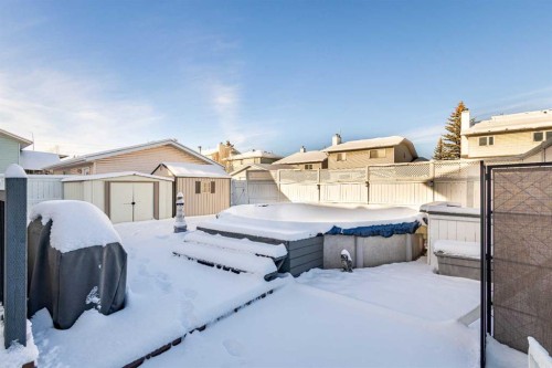 70 Pasadena Gardens Ne, Calgary, AB 