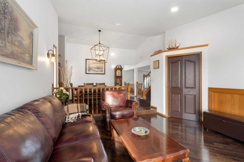 70 Pasadena Gardens Ne, Calgary, AB 