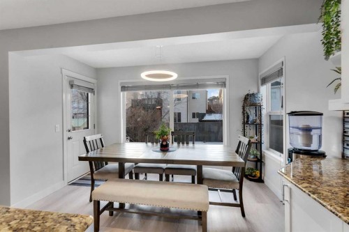 199 Hawkmere Road, Chestermere, AB - Indoor Photo Showing Dining Room