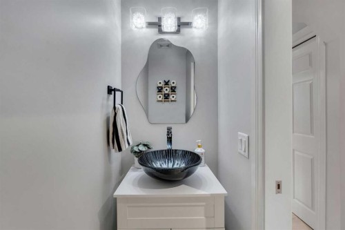 199 Hawkmere Road, Chestermere, AB - Indoor