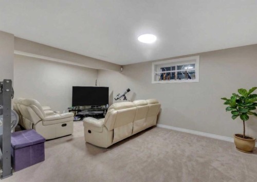 199 Hawkmere Road, Chestermere, AB - Indoor