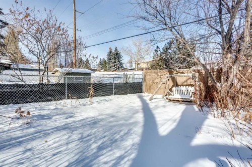 1012 Hunterston Hill Nw, Calgary, AB - Outdoor