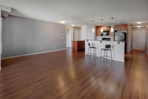 2429-700 Willowbrook Road Nw, Airdrie, AB - Indoor Photo Showing Kitchen