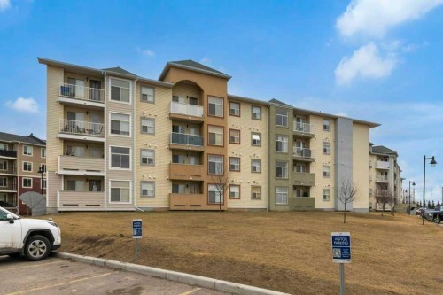 2429-700 Willowbrook Road Nw, Airdrie, AB - Outdoor With Balcony With Facade