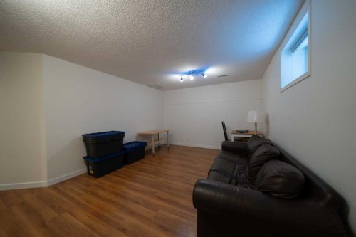 11 Arbour Stone Crescent Nw, Calgary, AB - Indoor Photo Showing Other Room